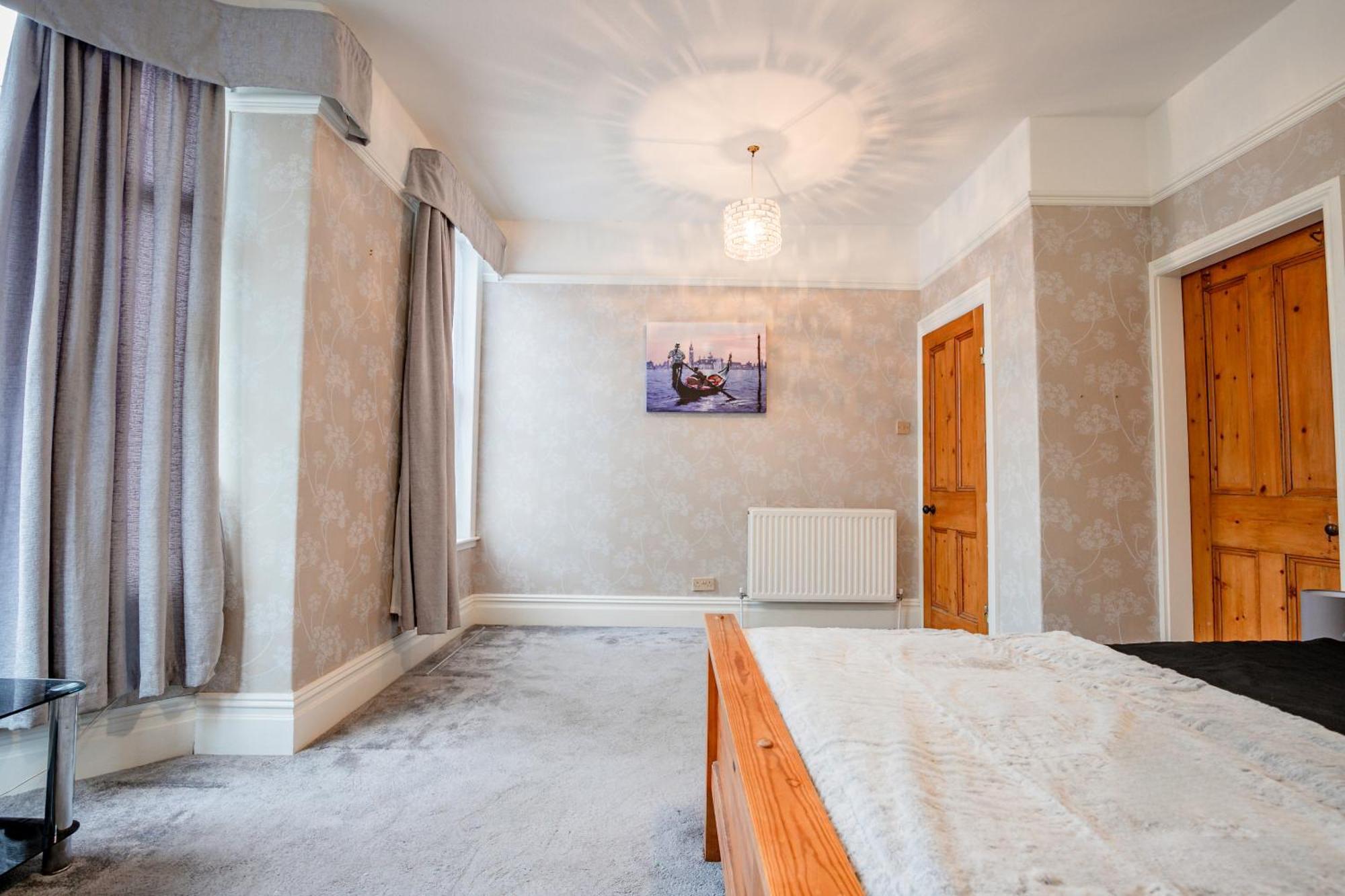 Guest Homes - Blackburn House Bridlington Εξωτερικό φωτογραφία