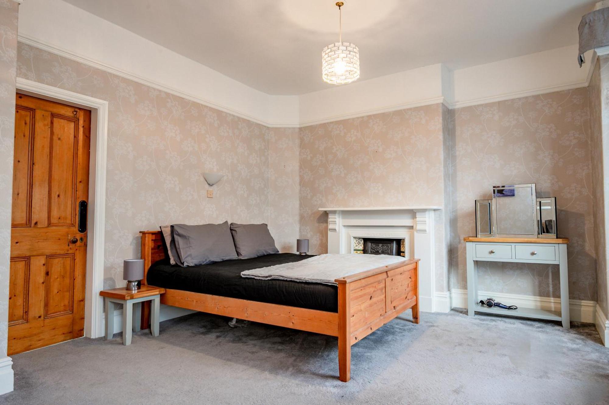 Guest Homes - Blackburn House Bridlington Εξωτερικό φωτογραφία